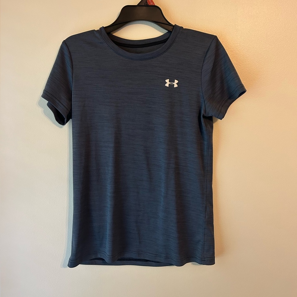 Under Armour top, women’s size small